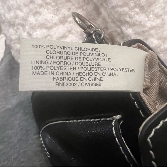 Liz Claiborne Black Vegan Leather Wristlet Clutch Wallet Purse - Picture 6 of 16